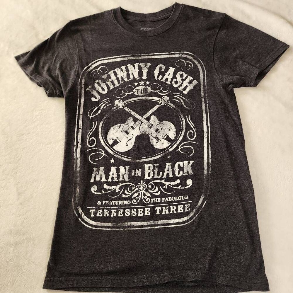 CASH Johnny Cash Man In Black Graphic Tshirt Size Small